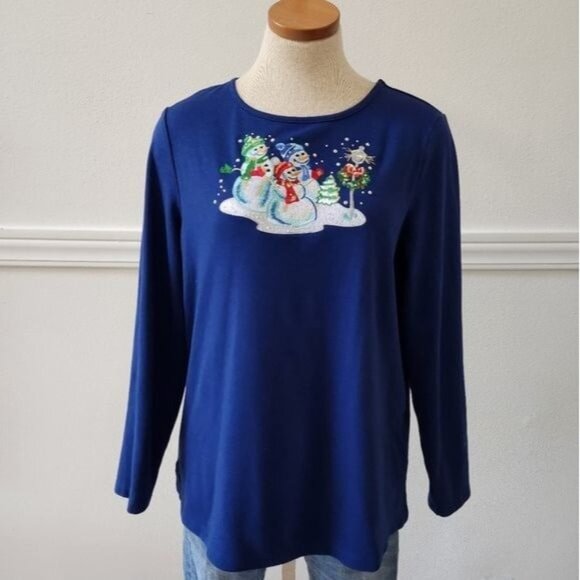 Quacker Factory Oh Holy Night Long Sleeve Top Crew Neck Long Sleeve T-Shirt - Picture 5 of 13